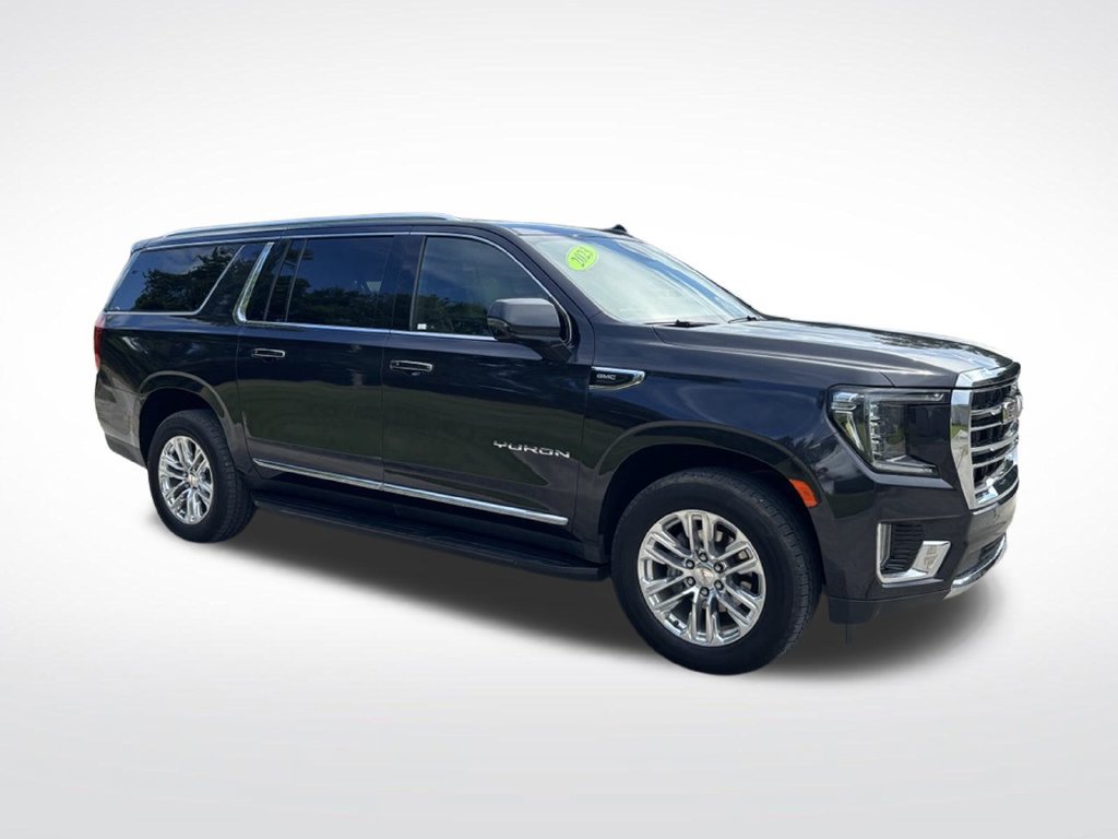 Used 2023 GMC Yukon XL SLT w/ SLT Luxury Package RWD image 4