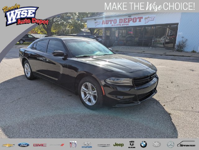 Used 2019 Dodge Charger SXT RWD image 1