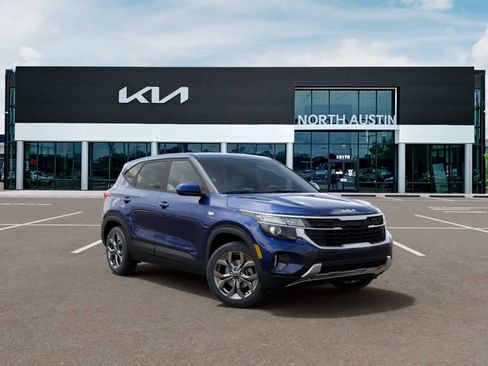New 2026 Kia Seltos LX image 8