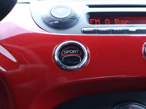Used 2014 FIAT 500 Sport w/ Comfort/Convenience Group image 25