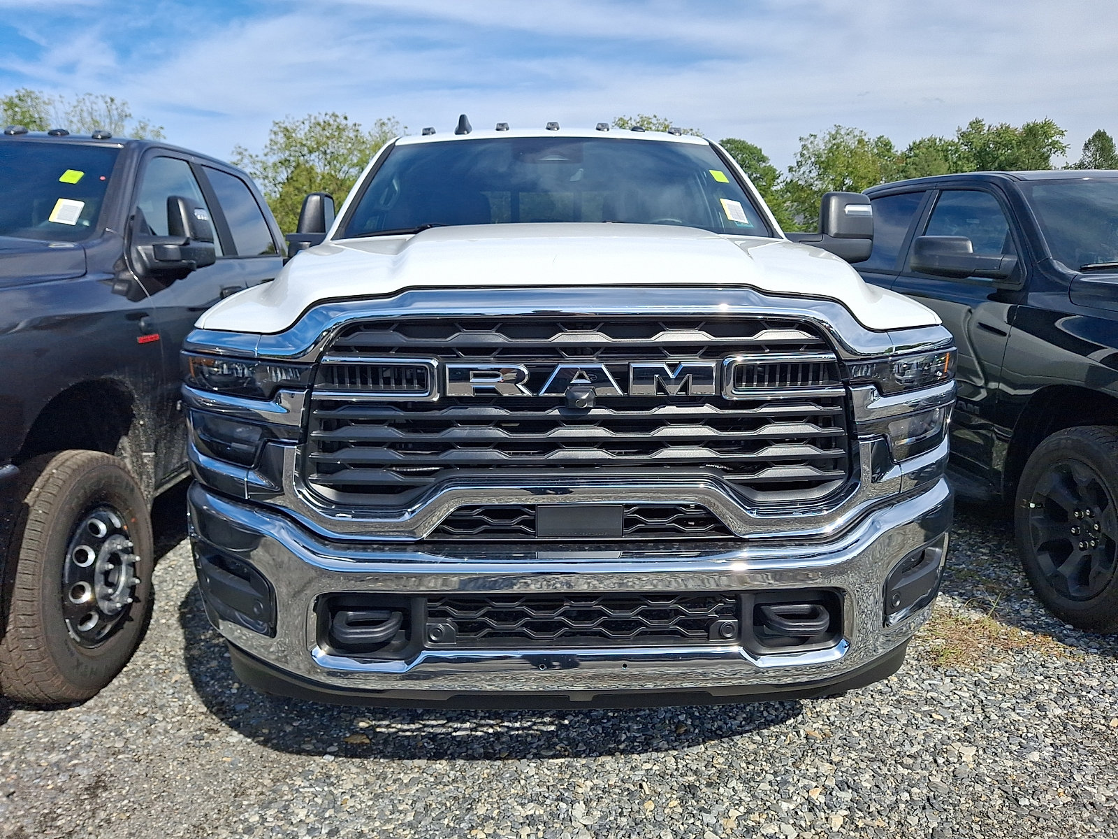 New 2027 RAM 3500 Tradesman AWD/4WD image 2