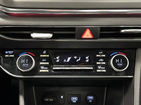 Used 2022 Hyundai Sonata Limited image 18