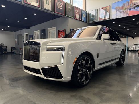 Used 2025 Rolls-Royce Cullinan Black Badge AWD/4WD image 1