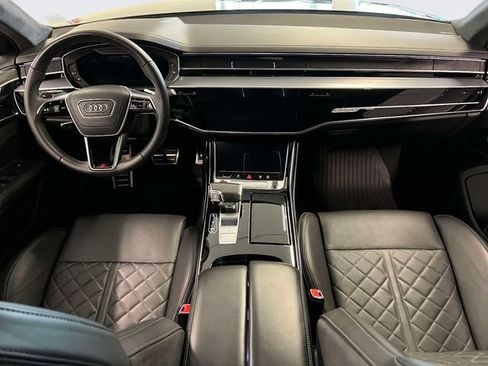 Used 2023 Audi S8 AWD/4WD image 13