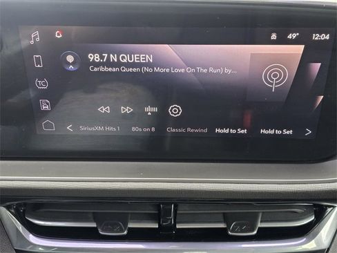 Used 2025 Buick Envista Sport Touring w/ Convenience II Package image 14