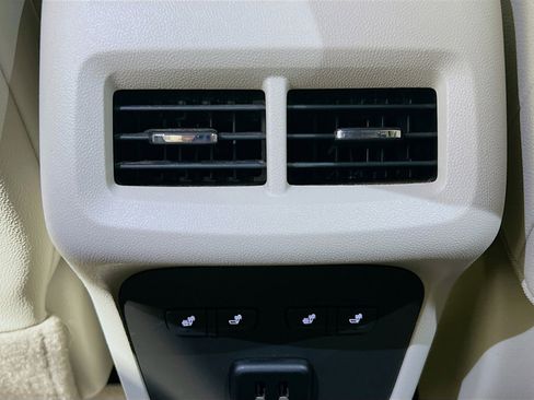 Used 2018 GMC Terrain Denali w/ Comfort Package image 20