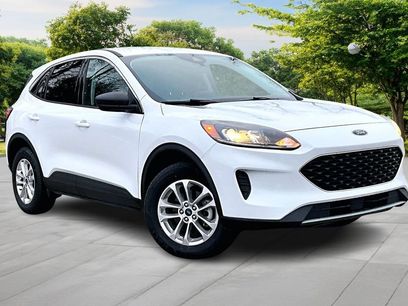 Certified 2022 Ford Escape SE