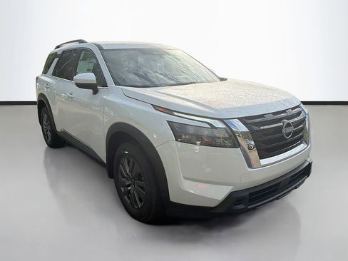 New 2025 Nissan Pathfinder SV w/ Cargo Package image 1
