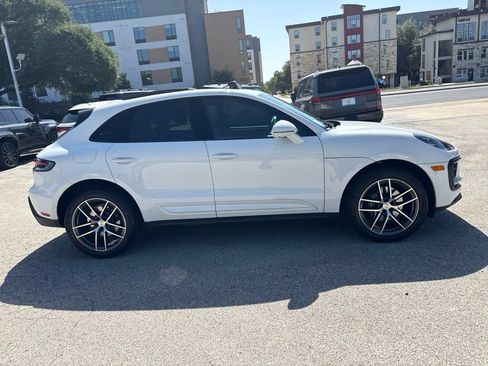 Used 2023 Porsche Macan AWD/4WD image 6