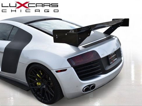 Used 2009 Audi R8 V8 w/ Premium Pkg AWD/4WD image 9