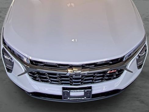 New 2026 Chevrolet Trax RS w/ Driver Confidence Package FWD image 18