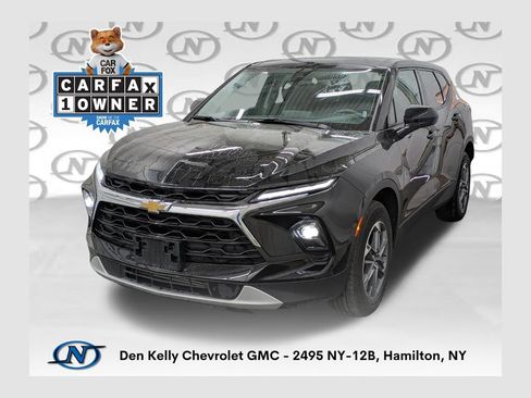 Used 2025 Chevrolet Blazer LT AWD/4WD image 1