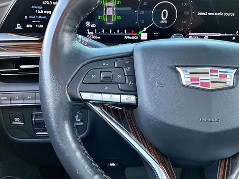 Certified 2022 Cadillac Escalade Premium Luxury w/ Performance Package image 20