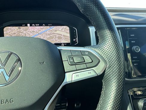 Used 2023 Volkswagen Atlas Cross Sport SEL R-Line image 25