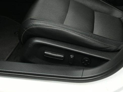 Used 2020 Honda Accord Sport image 10