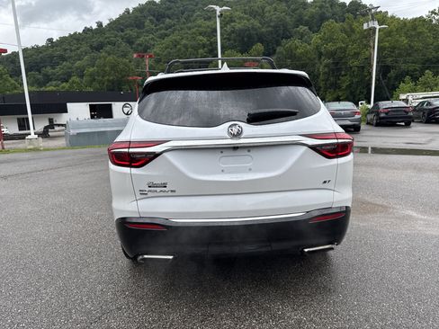 Used 2021 Buick Enclave Essence w/ Sport Touring Edition AWD/4WD image 7