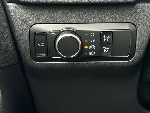 New 2025 Ford Escape ST-Line w/ Cold Weather Package image 27