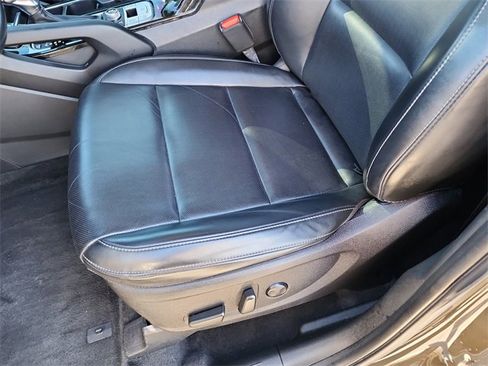 Certified 2022 Kia Telluride S image 14