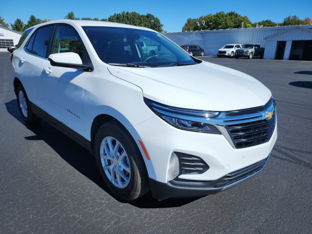 Certified 2024 Chevrolet Equinox LT FWD image 3