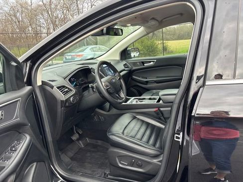 Certified 2022 Ford Edge SEL w/ Convenience Package AWD/4WD image 15