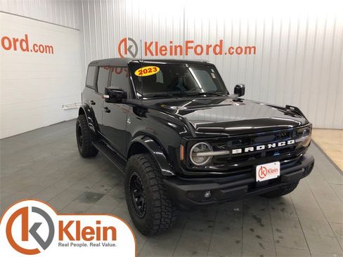 Used 2023 Ford Bronco Outer Banks image 1