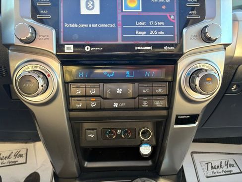Used 2020 Toyota 4Runner Limited image 28