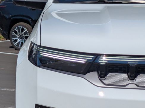 New 2026 Jeep Grand Wagoneer Limited image 10