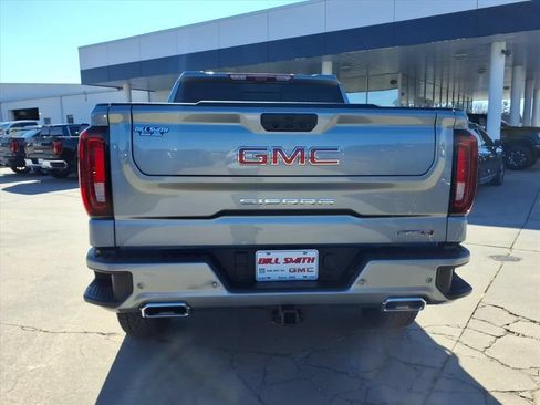 New 2026 GMC Sierra 1500 AT4 w/ AT4 Premium Package AWD/4WD image 6