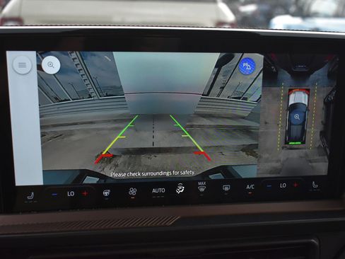 New 2025 Ford Bronco Sport Outer Banks w/ Outer Banks Tech Package+ AWD/4WD image 33