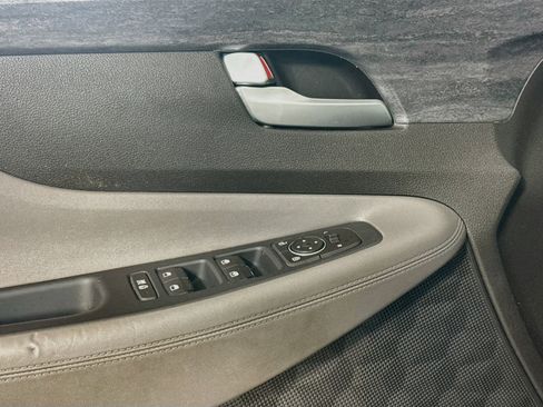 Used 2019 Hyundai Santa Fe SEL AWD/4WD image 24