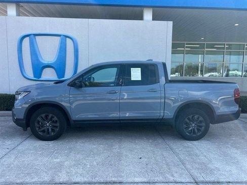 Certified 2023 Honda Ridgeline Sport image 4