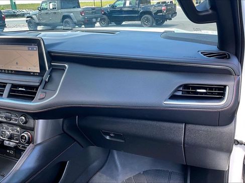 Used 2021 Chevrolet Tahoe RST w/ Rear Media and Nav Package AWD/4WD image 17