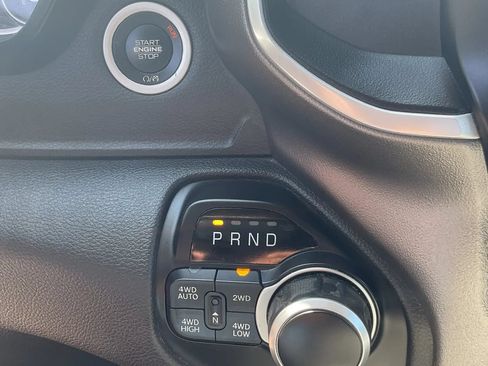 Used 2020 RAM 1500 Big Horn AWD/4WD image 41