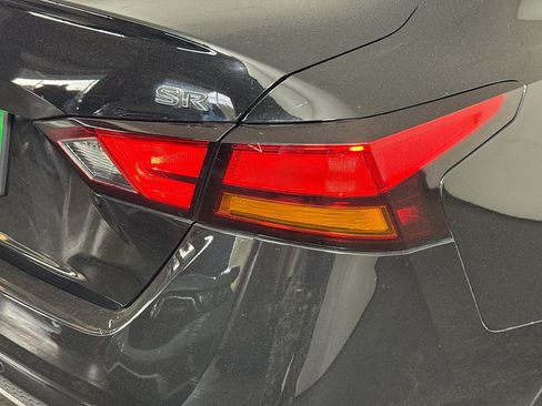 Used 2020 Nissan Altima 2.5 SR image 34