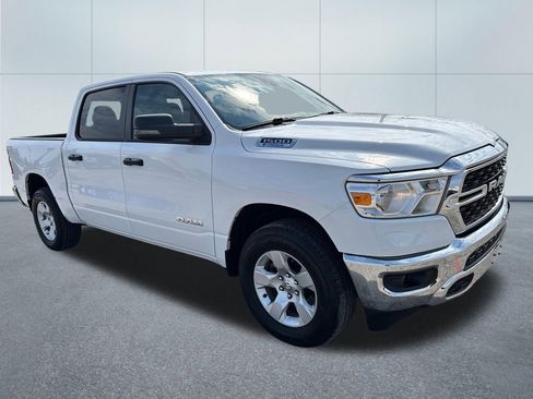 Certified 2023 RAM 1500 Big Horn AWD/4WD image 9