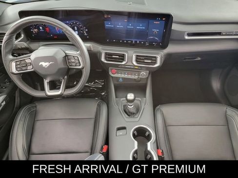 Used 2025 Ford Mustang GT Premium RWD image 20