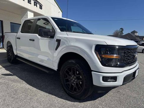 Used 2024 Ford F150 STX w/ STX Black Appearance Package RWD image 4