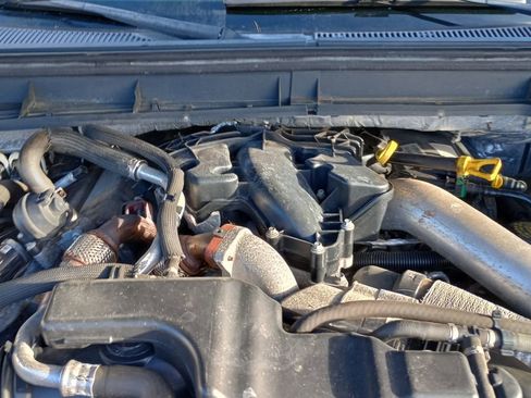 Used 2011 Ford F350 Lariat w/ Lariat Interior Pkg image 25