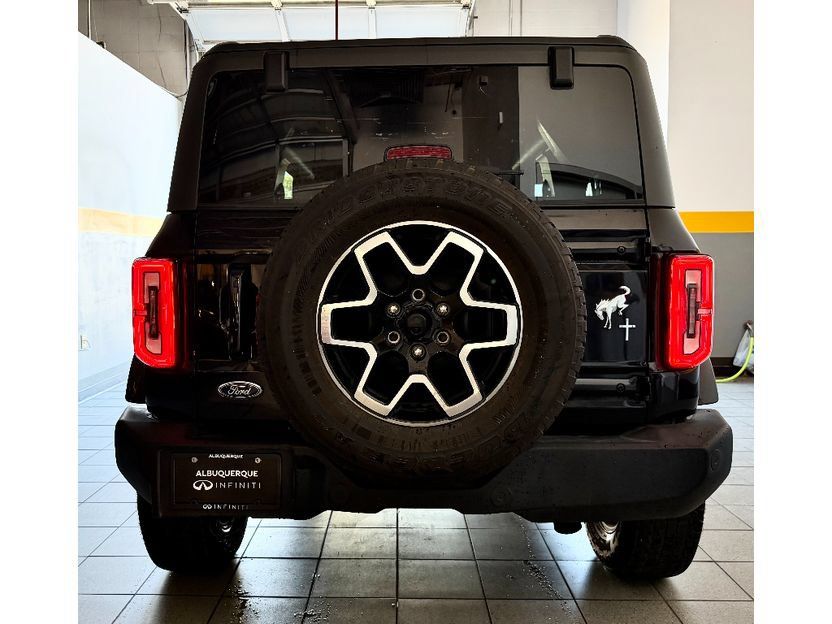 Used 2022 Ford Bronco Outer Banks AWD/4WD image 9
