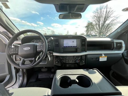 New 2026 Ford F250 XL w/ 360-Degree Camera Package AWD/4WD image 13