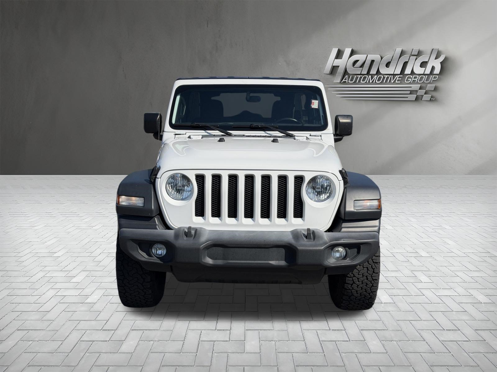 Used 2023 Jeep Wrangler Unlimited Sport AWD/4WD image 3