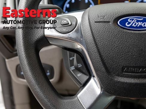 Used 2022 Ford Transit Connect XL FWD image 14