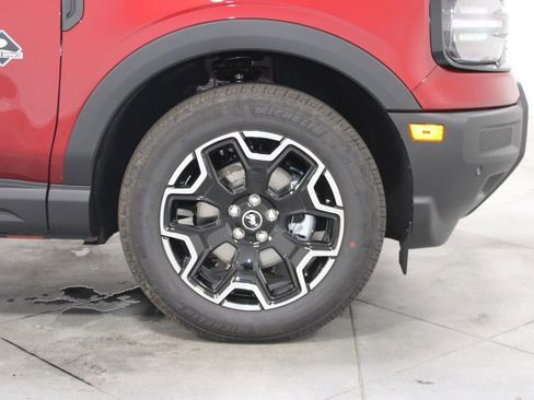 New 2025 Ford Bronco Sport Outer Banks w/ Outer Banks Tech Package+ image 11