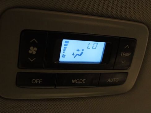 Used 2015 Toyota Sienna Limited Premium w/ Advanced Technology Package FWD image 53