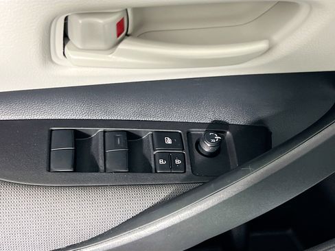 Used 2026 Toyota Corolla LE FWD image 16