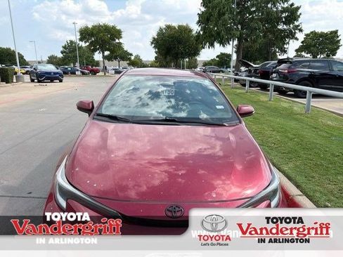 Used 2024 Toyota Corolla SE FWD image 1
