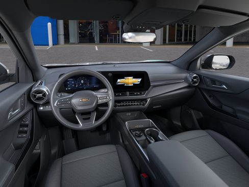 New 2026 Chevrolet Equinox LT w/ Convenience Package II image 15