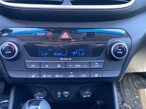 Used 2021 Hyundai Tucson SEL AWD/4WD image 16