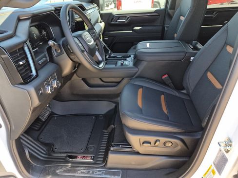 New 2026 GMC Sierra 2500 AT4 w/ AT4 Premium Plus Package AWD/4WD image 9