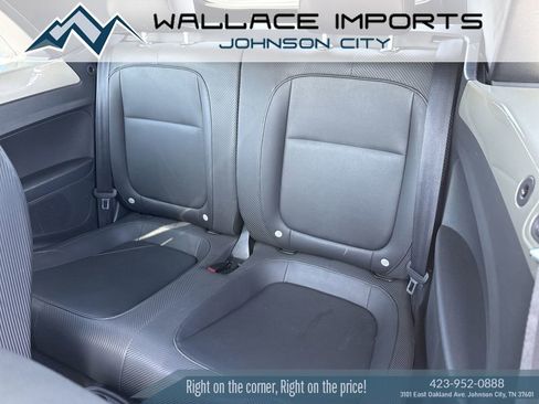 Used 2013 Volkswagen Beetle 2.5 FWD image 36